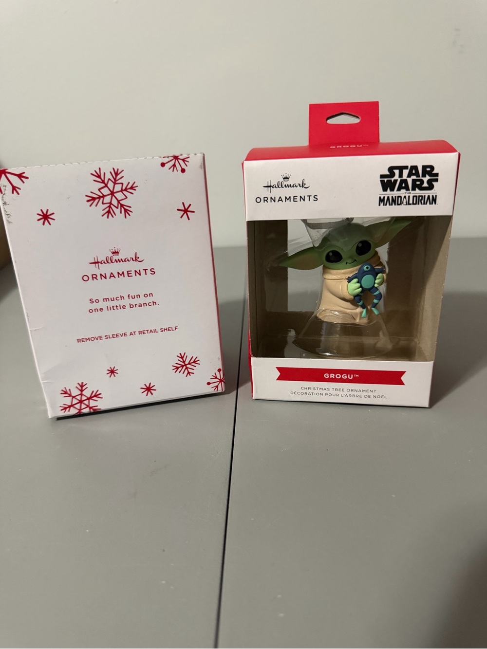 Hallmark Star Wars The Mandalorian Grogu Frog Ornament NIB